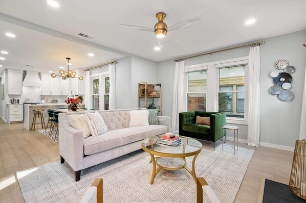 TV, fireplace, books, stereo