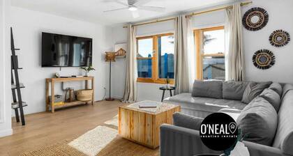 Beach Getaway in the Heart of Capitola Village!