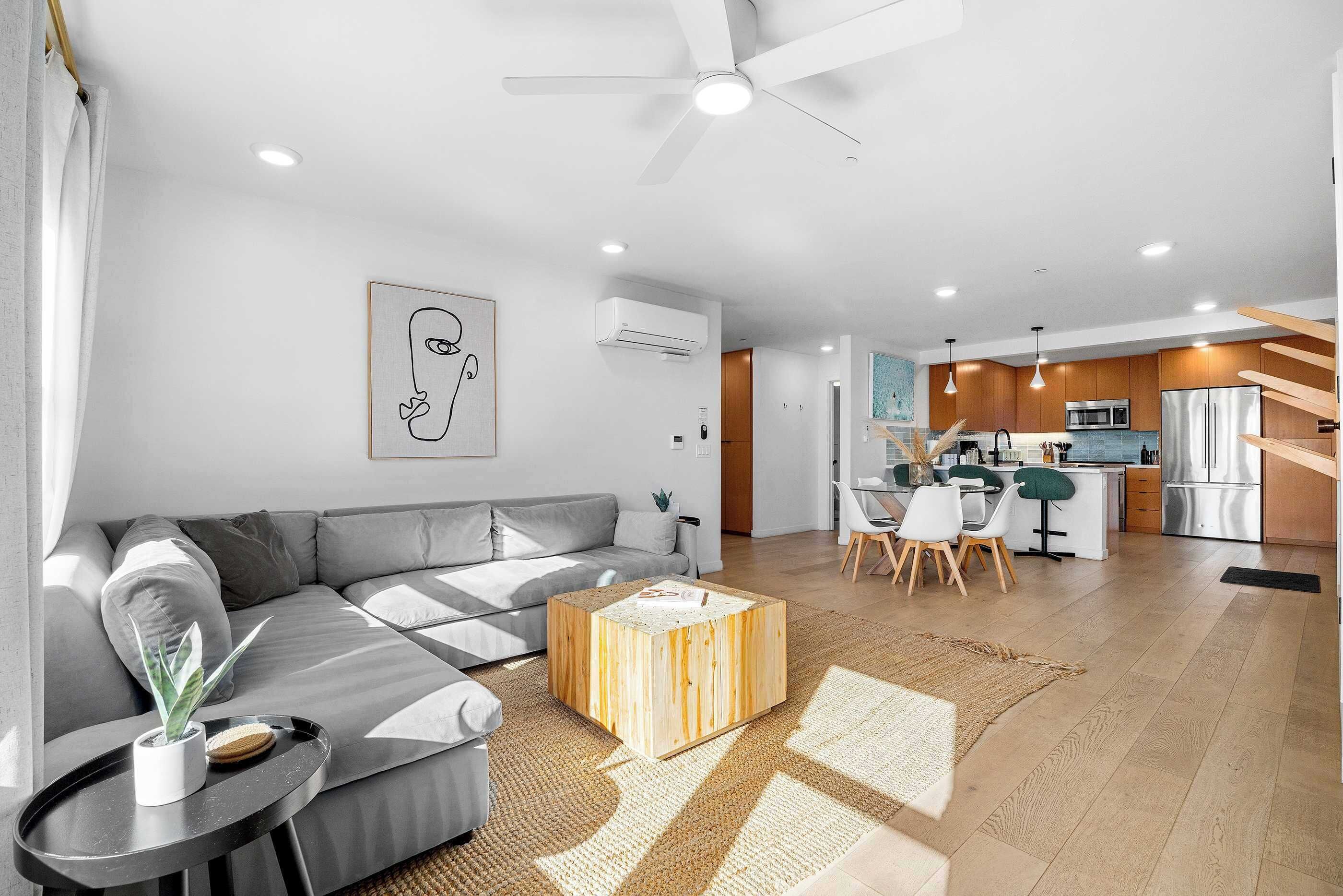 电视、办公室