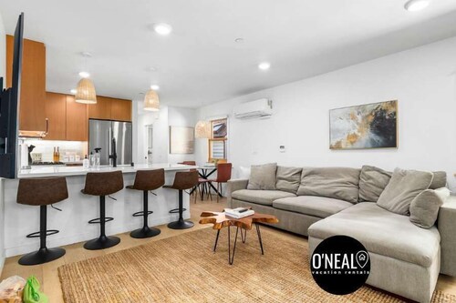 Brand New Luxury Capitola Village Home!