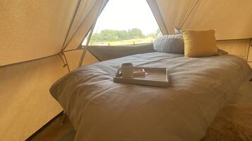 Cabane, plusieurs lits | 1 chambre, Wi-Fi gratuit, draps fournis