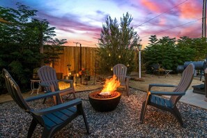Terrace/patio - Haven Rock: The Secluded Sanctuary Experience (Joshua Tree)