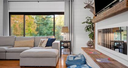 Cozy Home nestled in the heart of Leelanau County