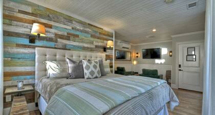 Modern Penthouse Suite in historic downtown Blue Ridge, GA