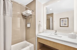 Room, 1 King Bed (Den) | Bathroom | Hair dryer, towels, soap, shampoo