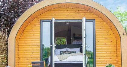 1 bedroom accommodation in Knowstone