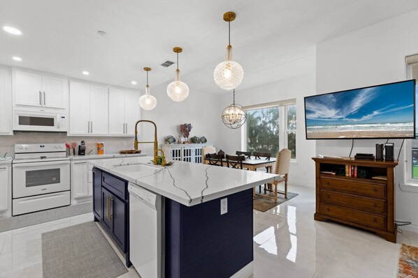 Unclassified image, 1 of 34, button