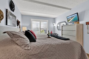 Unclassified image, 5 of 24, button