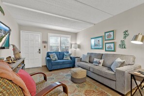 Unclassified image, 2 of 24, button