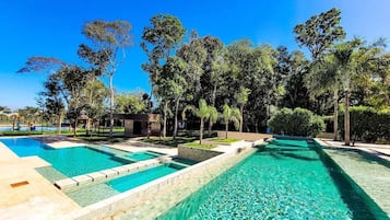 ์ผ์ธ ์์์ฅ