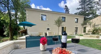 La Maison L'Eperon in the vineyards close to Saint Emilion.