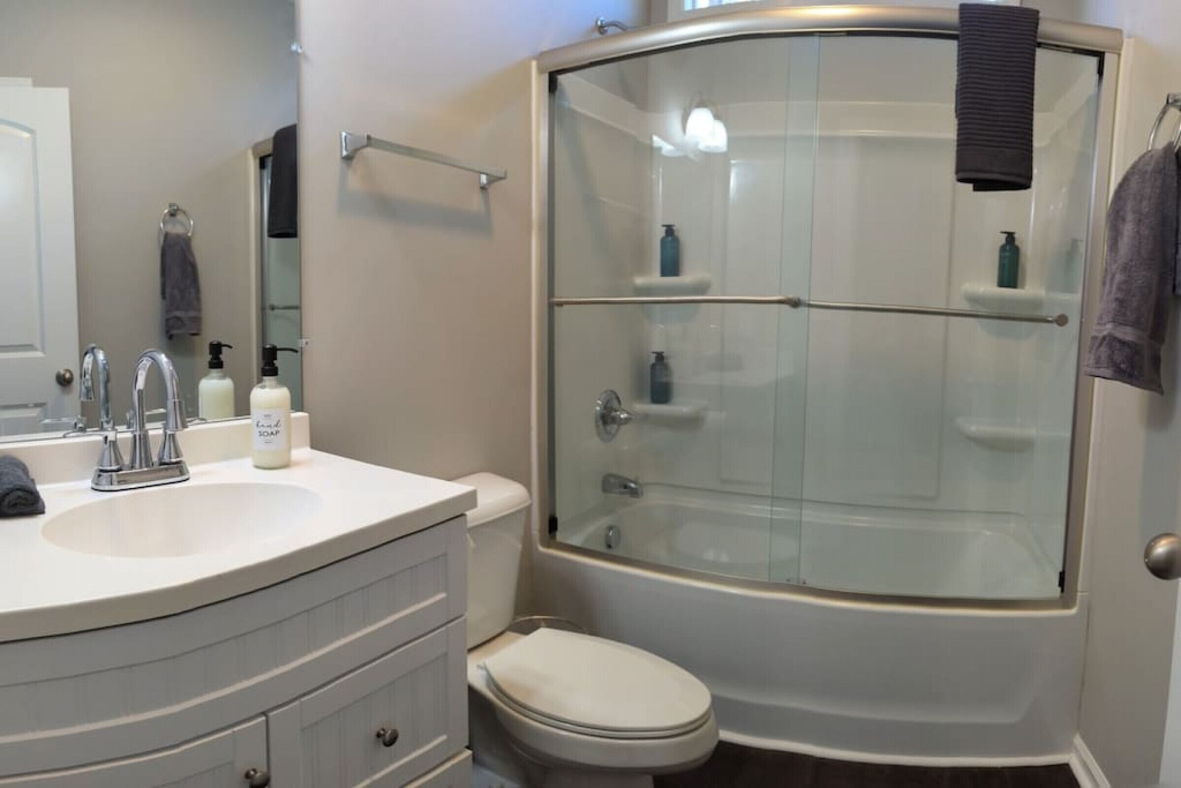 Brand New Home ★ Huge Private Yard ★ Sleeps
