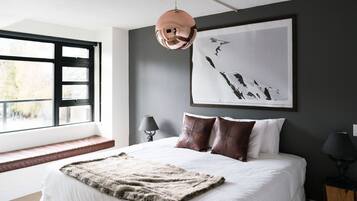 3 habitaciones, tabla de planchar con plancha, cuna de viaje y wifi