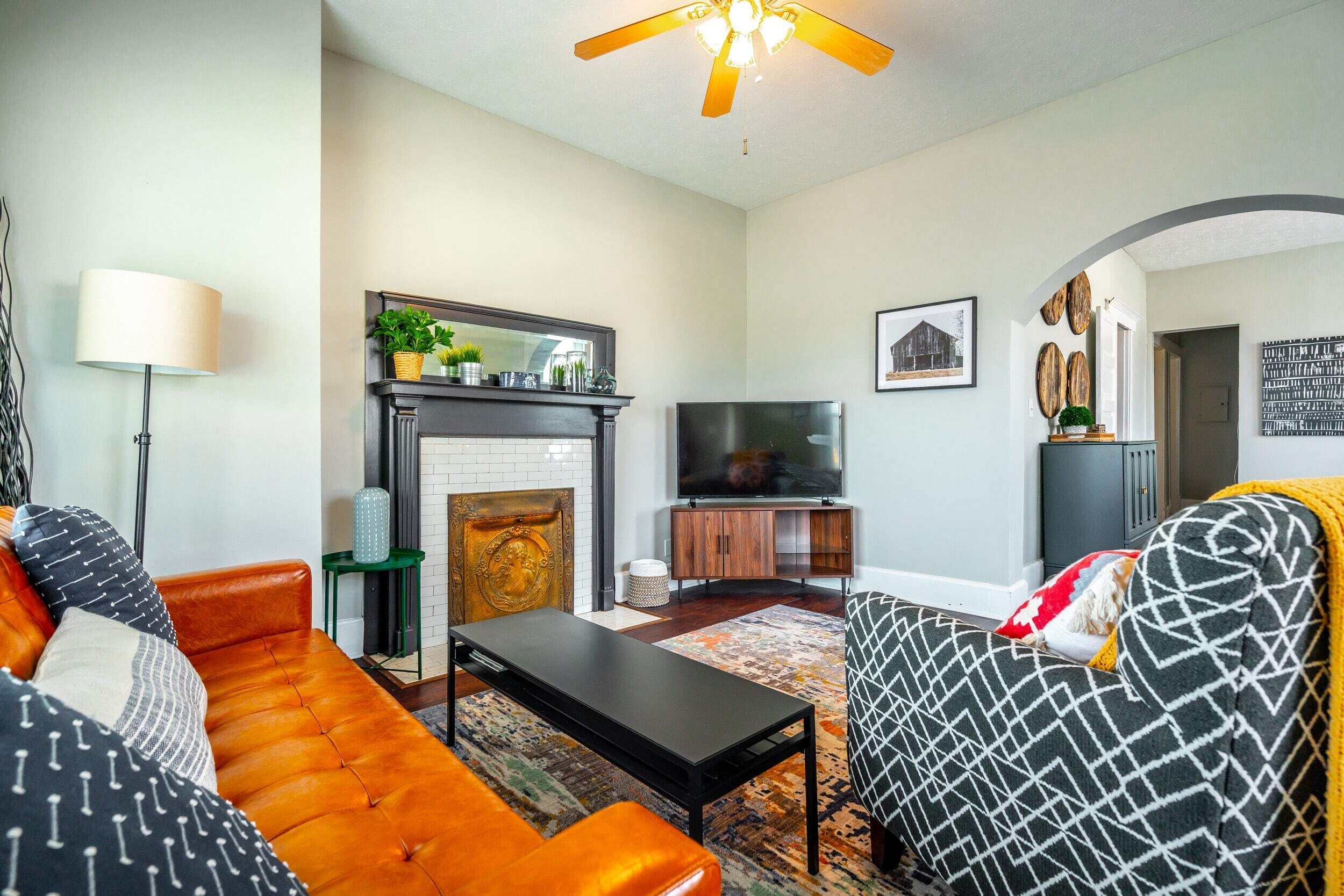 The River Jewel! Southern Downtown Living