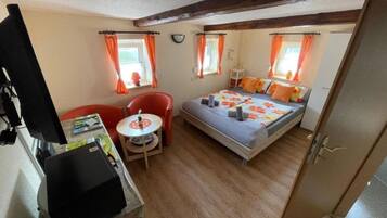 1 Schlafzimmer, WLAN, Bettwäsche