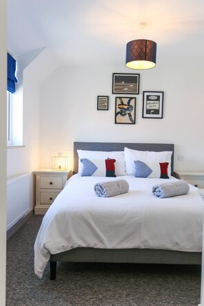 Apartment, Private Bathroom | 2 bedrooms - Shorebreak - Bracklesham Bay Apartment (Chichester)
