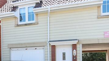 Apartment, Private Bathroom | Bahagian luar