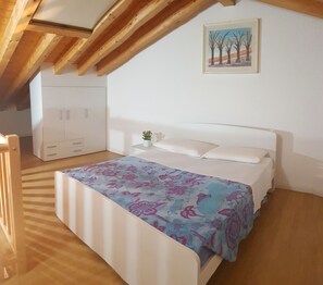 1 chambre, draps fournis