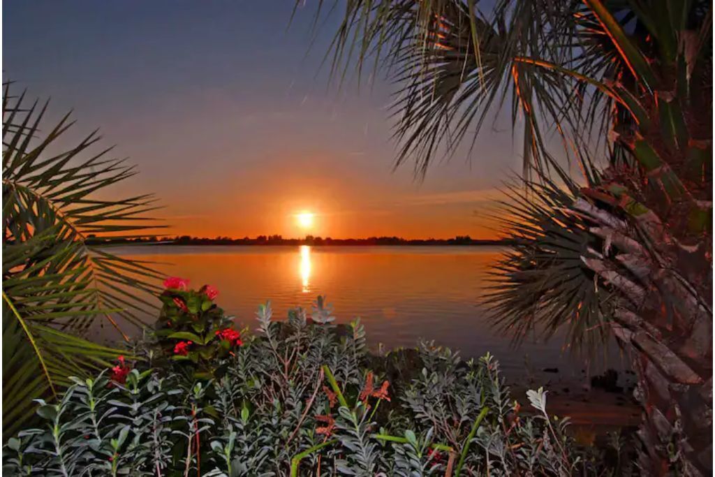 Perfect cottage! Million dollar views, Longboat Key, FL Vacation Rental Cottage ByOwner