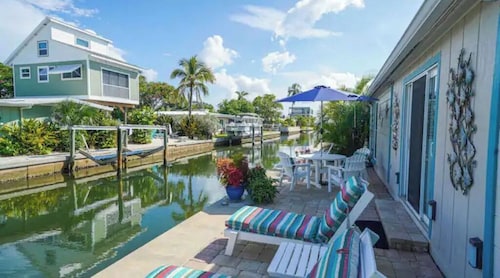 Perfect cottage! Million dollar views