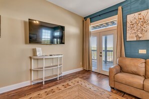 Smart TV - Rustic Fields-WALK IN, Lake views, Sleeps 9, Pools, next to Silver Dollar City (Branson)