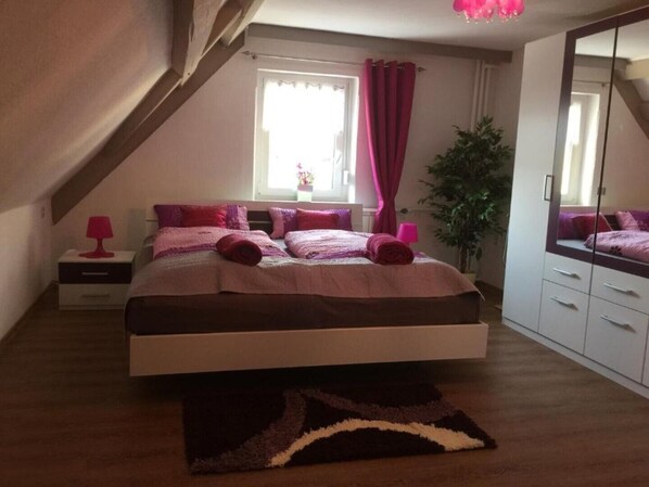 2 Schlafzimmer, WLAN