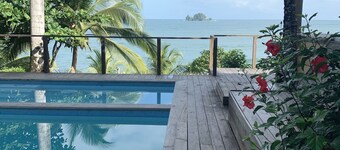 Bird Island Bungalows