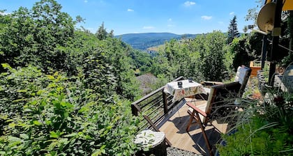 Behagliches Cottage mit Holzfeuer und Baumwipfelblick am Rande des Sauerlandes