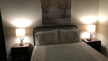 2 bedrooms, iron/ironing board, free WiFi, bed sheets