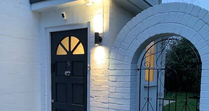Riverwalk Apartment One