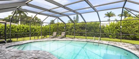 Outdoor pool, a heated pool