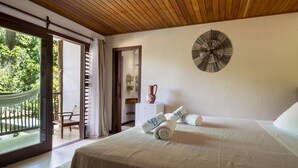 Suite Master | 高档床上用品、客房内保险箱、熨斗/熨衣板、免费 WiFi