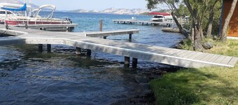 LakeView Landing - Stunning Views Overlooking Bay