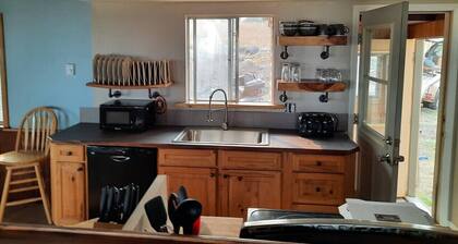 LakeView Landing - Stunning Views Overlooking Bay