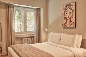 2 bedrooms, desk, iron/ironing board, travel cot - Athenian Elite Kolonaki Apt (Athina)