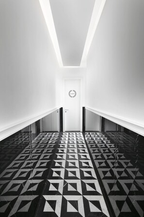 Interior - King George - George Suite (Jerusalem)