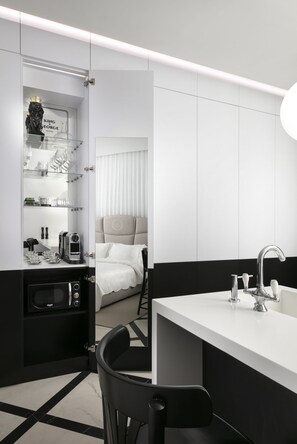 Interior - King George - George Suite (Jerusalem)