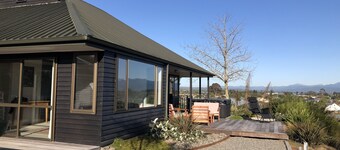Views over Blenheim - Blenheim Holiday Home