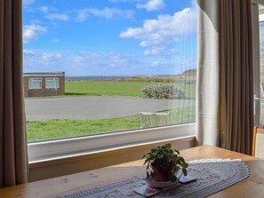 Interior - 2 bedroom accommodation in Freshwater (Freshwater)