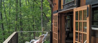 BLUE GHOST HOST
Spring