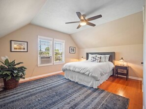 3 habitaciones, tabla de planchar con plancha y wifi gratis 
