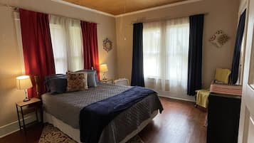 3 bedrooms, free WiFi, bed sheets