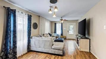 Smart TV, books, offices