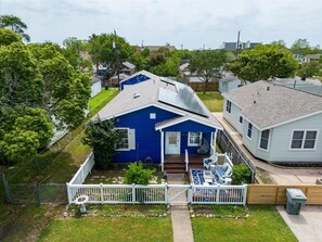Exterior - Heated Cowboy Pool and Step Free Beach Retreat (Galveston)