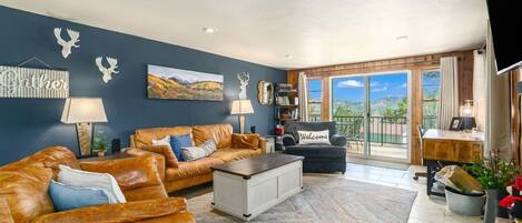 Smart TV, fireplace, video games, DVD player