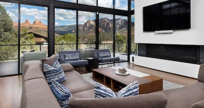 Luxurious Modern Masterpiece in Uptown Sedona