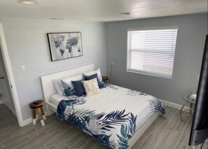 3 bedrooms, travel cot, free WiFi, bed sheets - Fun at Gulf of Mexico JJ’s Beach House (Hudson)