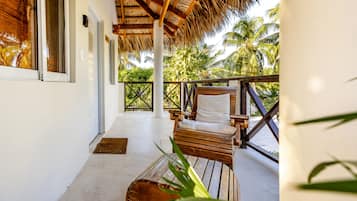 Chambre Double Romantique | Terrasse/Patio