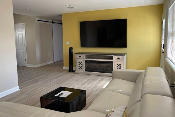 Älytelevisio, kirjoja