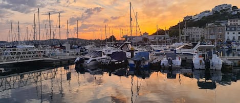 Marina